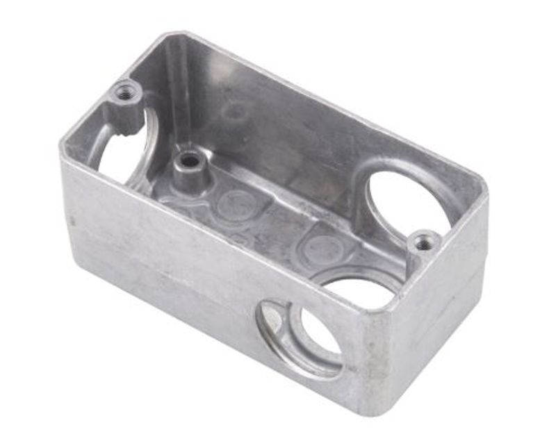 Condulete Metálico Multiplo Aluminio L 2"" Com Tampa Sem Pintura 56200016 Tramontina | Dimensional - Visão geral do produto