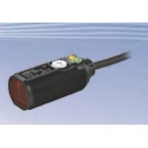 Sensor Fotoelétrico Passagem Plástico Pnp 10 A 30 Vcc 0,1 A 4 M Conector M12  E3FARP21  OMRON