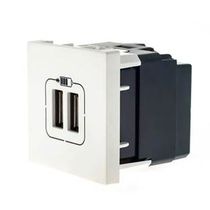Módulo Tomada Carregador Duplo USB Quadrado Embutir Branca Pial Plus+ 615089BC Pial Plus+