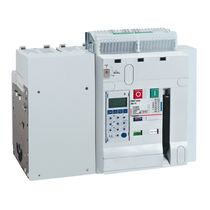 Disjuntor Caixa Aberta Tripolar 3200A 690V 100KA 28667 Cemar
