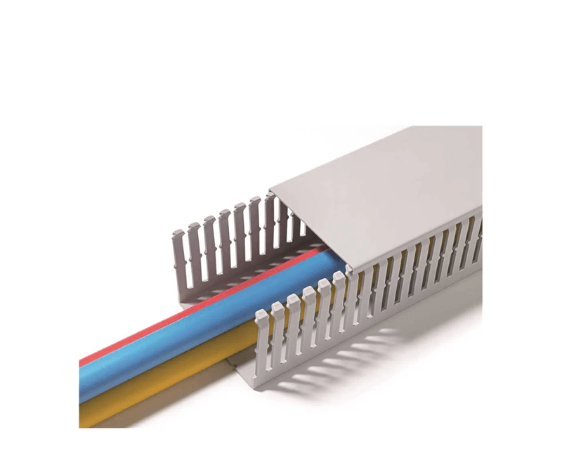 Canaleta Recortada Aberta Pvc Cinza 30mm 80mm Hellermann | Imagem aberta lado direito com fios