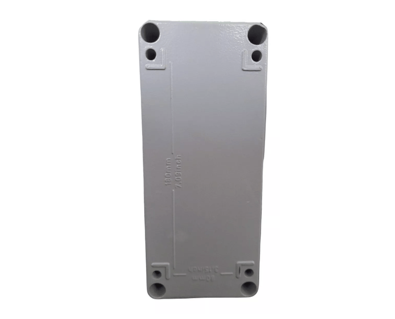 Botoeira Vazia Metálico Cinza 4 Furos22mm CXALUMP40422CCinza