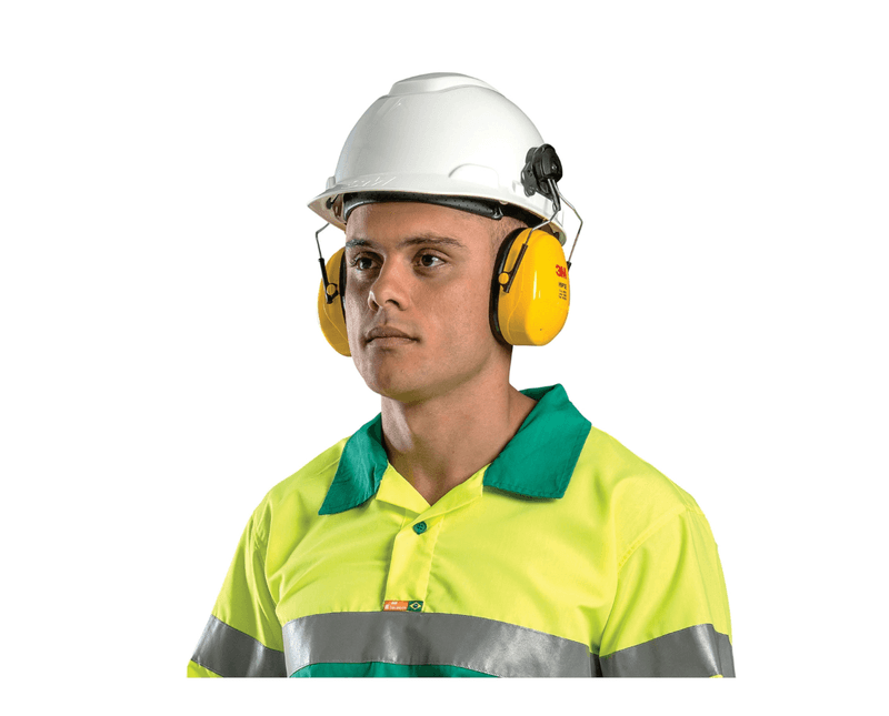 Protetor Auditivo Amarelo Acoplável H9P3E 3M | Dimensional - Imagem do produto sendo utilizado