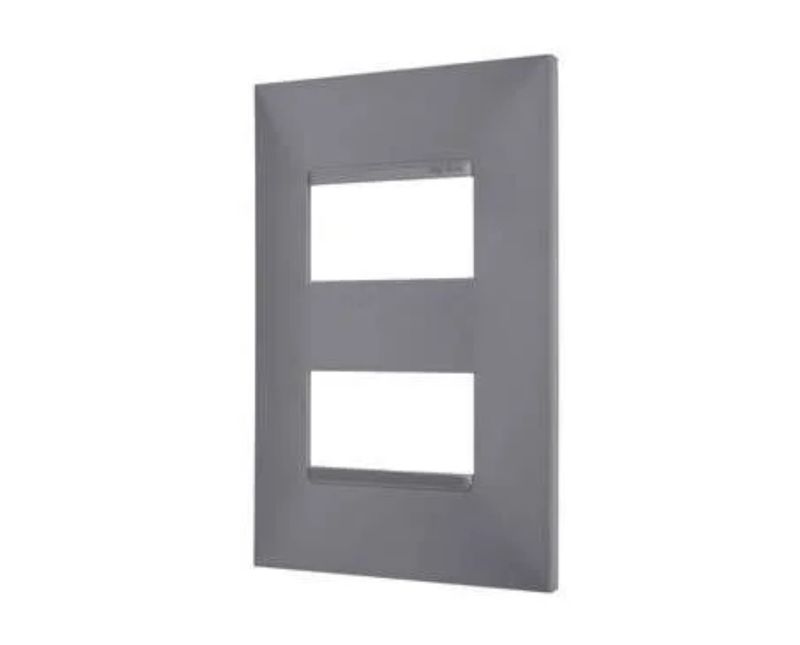 Placa 2 Postos 4X2 Cinza Plus+ 618506CZ Pial Legrand | Imagem ilustrativa - inclinado para esquerda