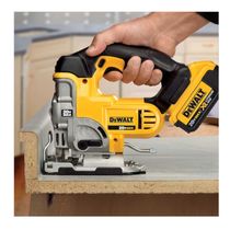 Serra Tico-Tico 20V Sem Bateria E Sem Carregador DCS331B3 Dewalt