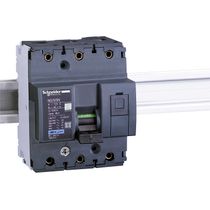 Disjuntor Mini Tripolar 80A 500VCA C 10KA Acti9 Ng125N 18640 Schneider
