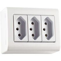 Tomada Sobrepor 3 Mod Br 2P+T 10A 250V 57304027 Tramontina Eletrica