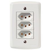 Tomada 3 Mod Br 2P+T 10A 250V C/Pl 4X2" Br 57145076 Tramontina Eletrica