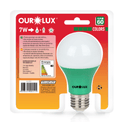 Lâmpada LED A60 E27 Verde Bivolt 7W OURO 60 COLORS Ourolux a imagem apresenta o produto dentro de sua embalagem de trás