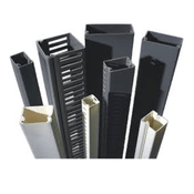 Canaleta Fechada PVC Preto Com Tampa 50X80X2000MM 101079B2PR Dutoplast