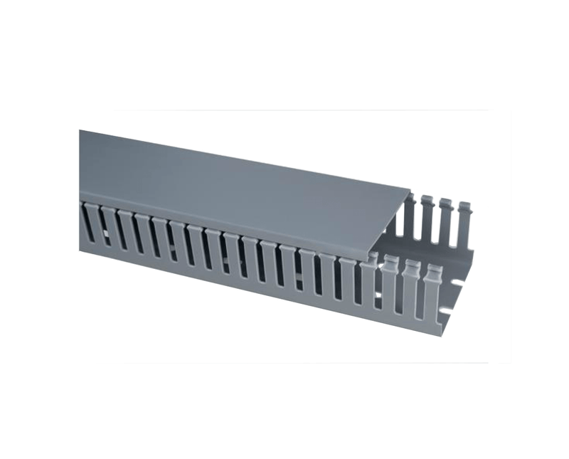 Canaleta-Recortada-Aberta-Pvc-Cinza-Com-Tampa-50X50X2000Mm-|-Produto-em-posicao-horizontal-diagonal-direita